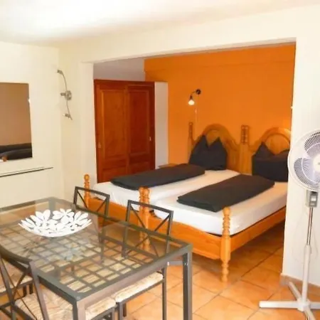 Kleine Mit Gemeinschaftspool By Interhome