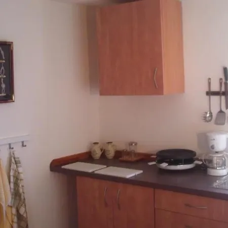 Apartment Kleine Mit Gemeinschaftspool By Interhome