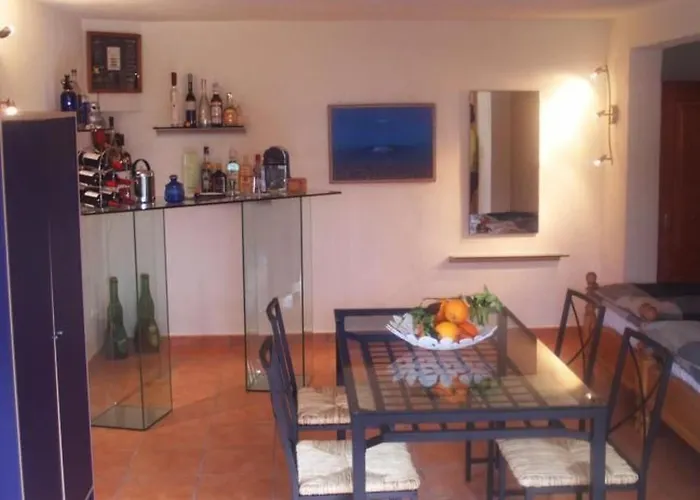 Kleine Mit Gemeinschaftspool By Interhome