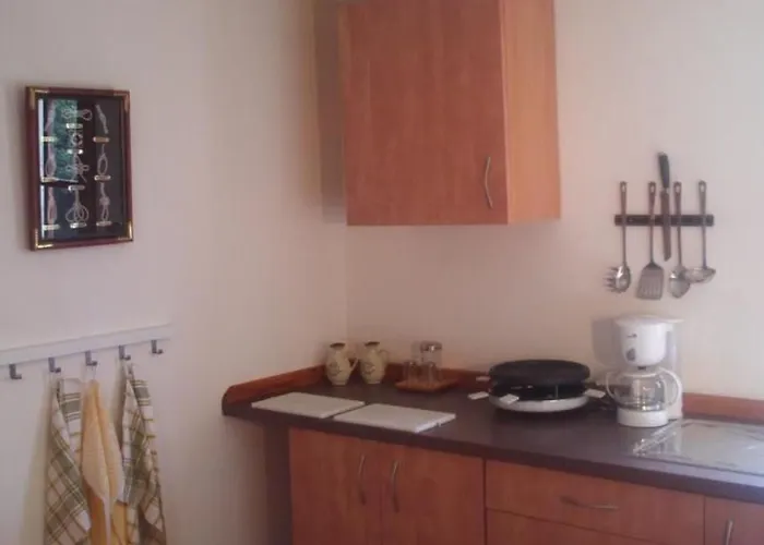 Apartment Kleine Mit Gemeinschaftspool By Interhome