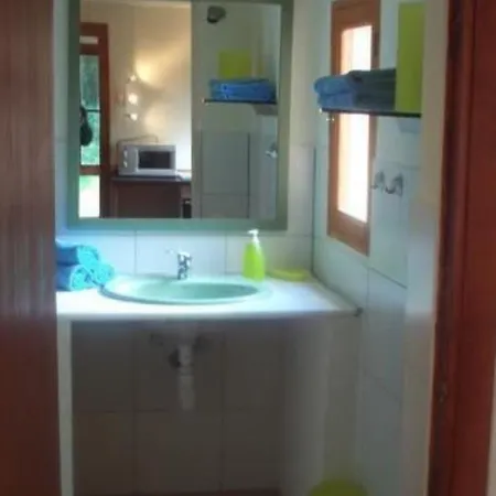 Kleine Mit Gemeinschaftspool By Interhome *